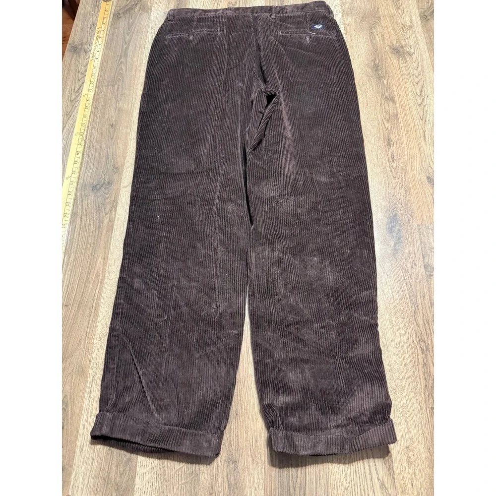 Dockers Pants Mens Size 36x30 Brown Corduroy Khakis Pleated Relaxed Fit Trousers